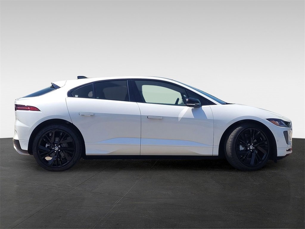 New 2024 Jaguar I-PACE R-Dynamic HSE image 3