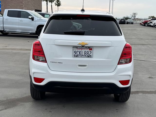 Certified 2022 Chevrolet Trax LS w/ Tint and Cruise Package image 6