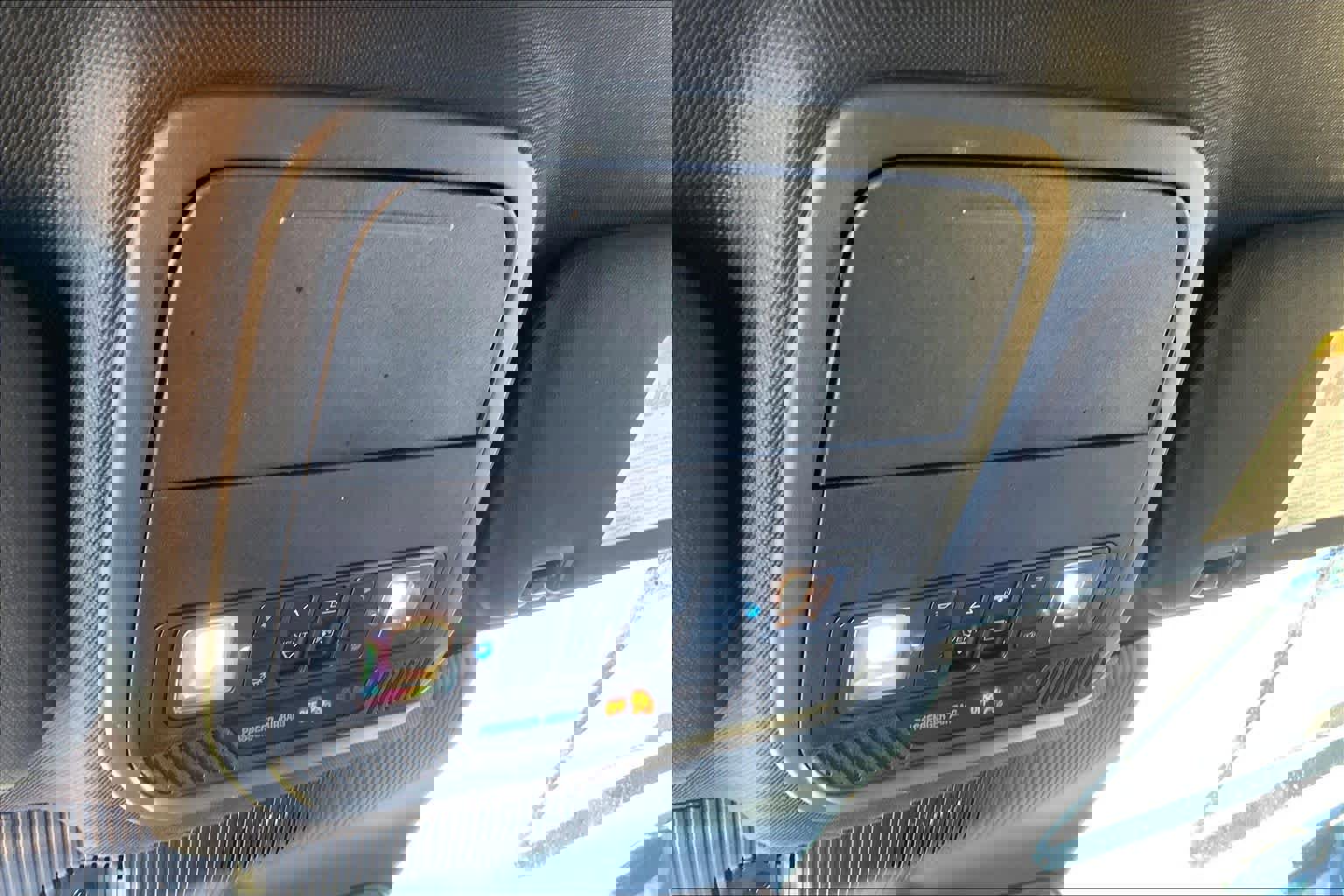 Used 2025 Ford Explorer Platinum w/ LUX Leather Package image 30