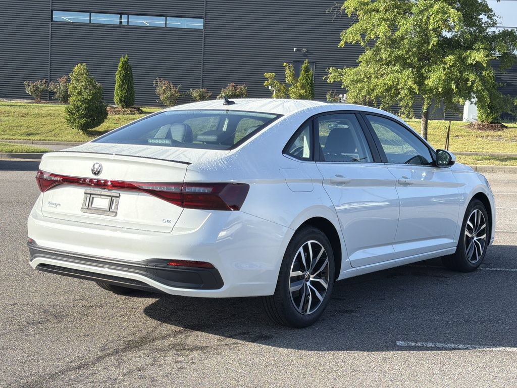 New 2026 Volkswagen Jetta SE FWD image 5