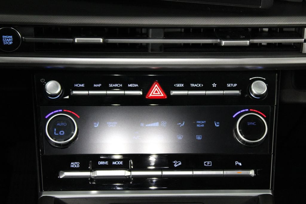 Certified 2026 Hyundai Santa Fe SEL FWD image 23