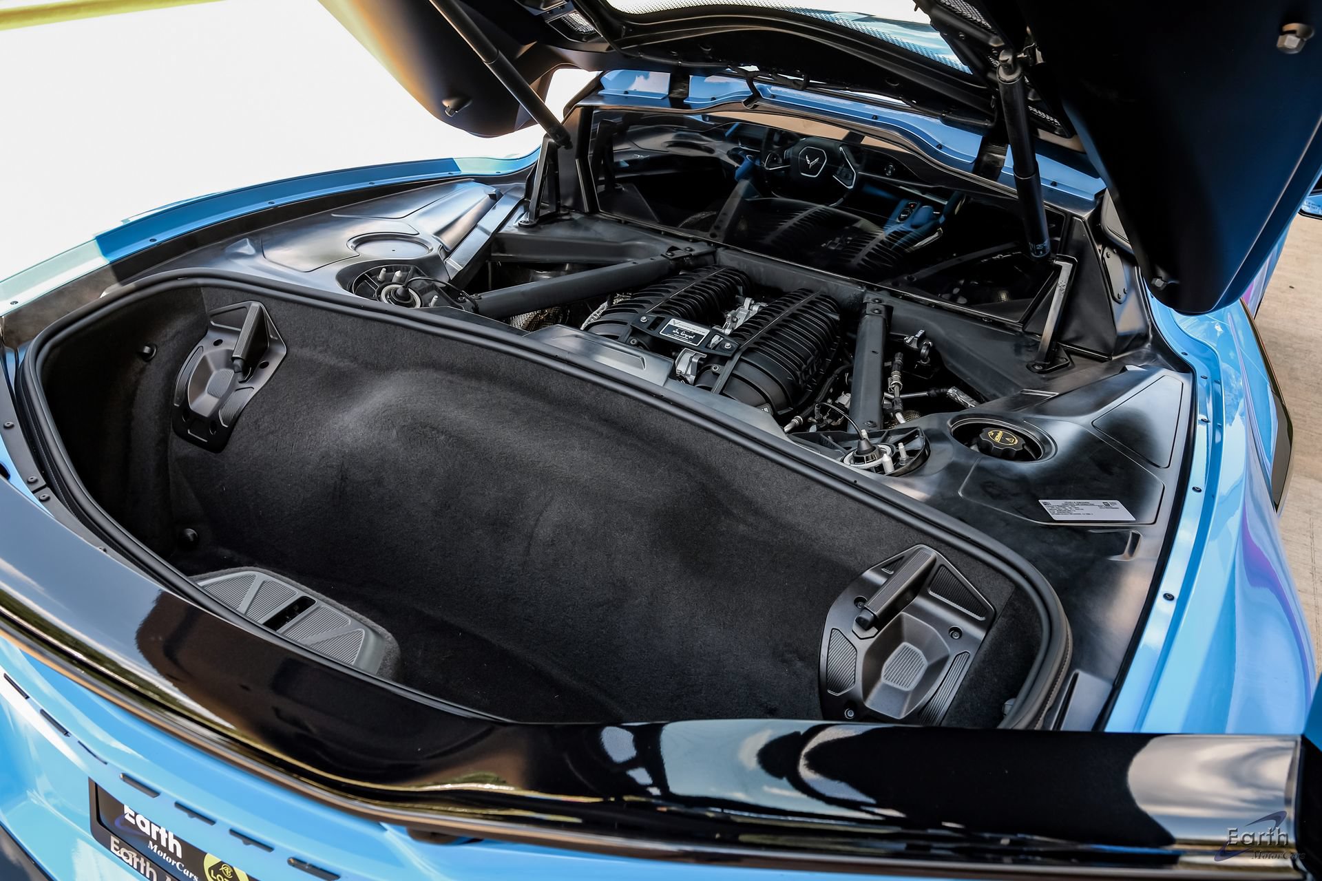 Used 2024 Chevrolet Corvette Z06 w/ Z07 Performance Package RWD image 91