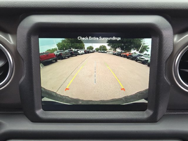 Used 2023 Jeep Wrangler Unlimited Rubicon 4xe w/ Cold Weather Group AWD/4WD image 20