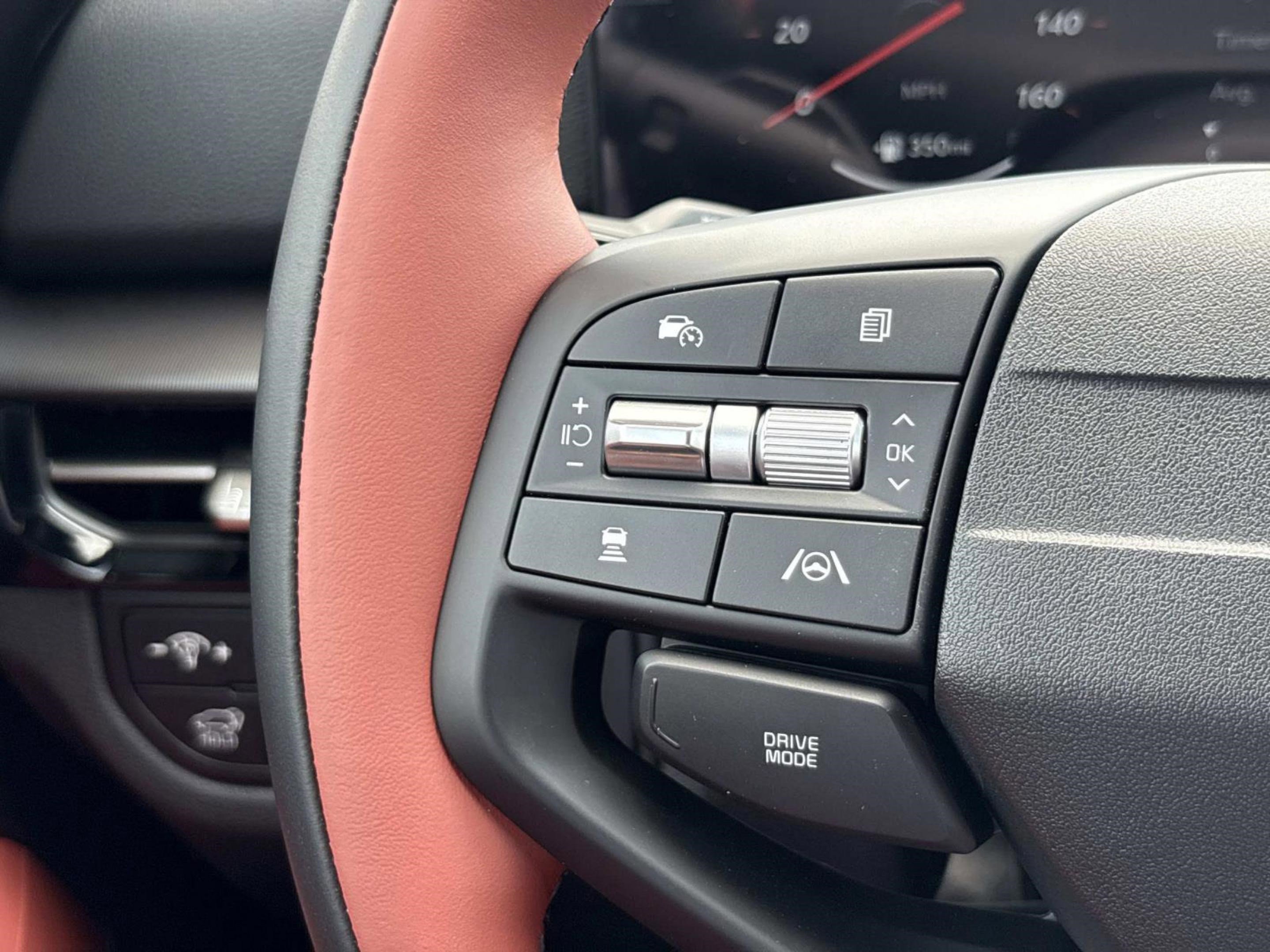 New 2026 Kia Sportage SX image 25