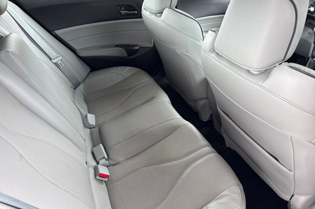 Used 2020 Acura ILX image 22