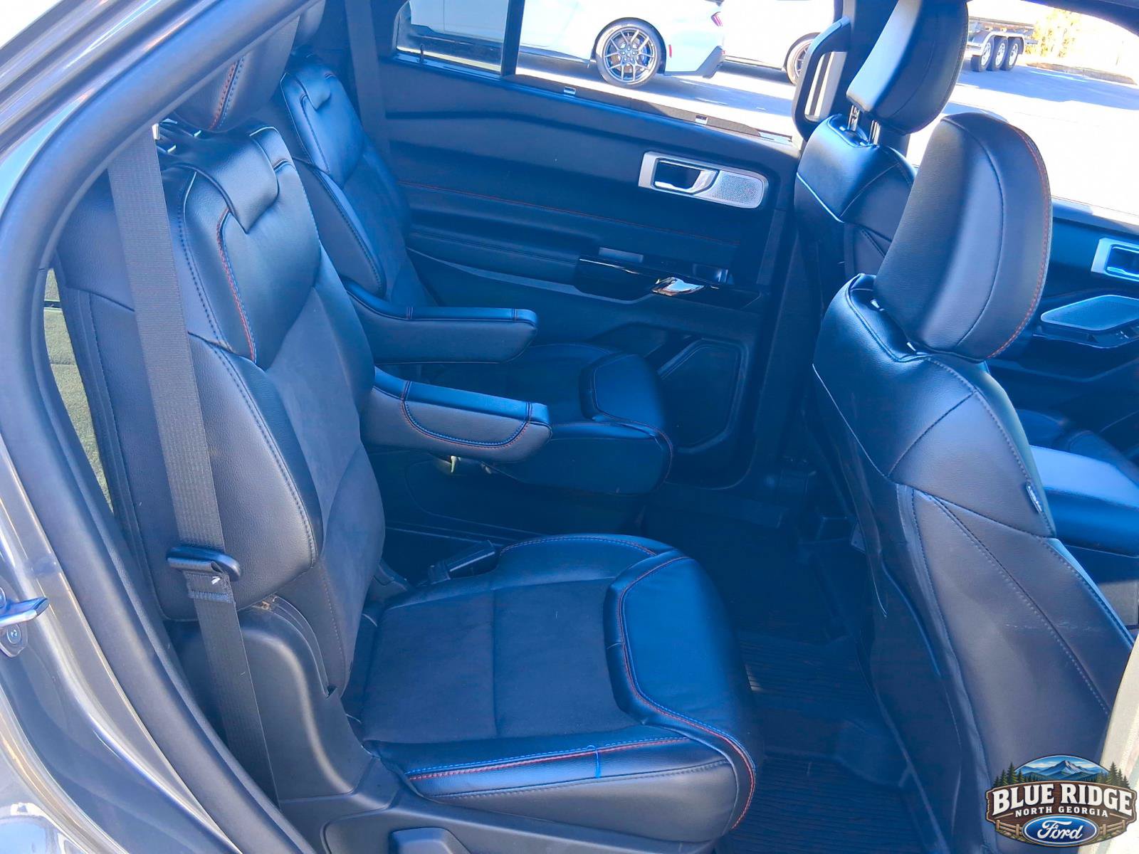 Used 2024 Ford Explorer ST w/ Equipment Group 401A AWD/4WD image 13