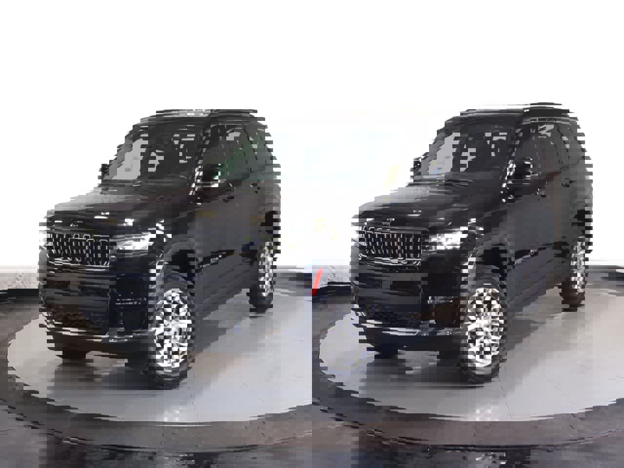 Used 2022 Jeep Grand Cherokee L Limited image 1