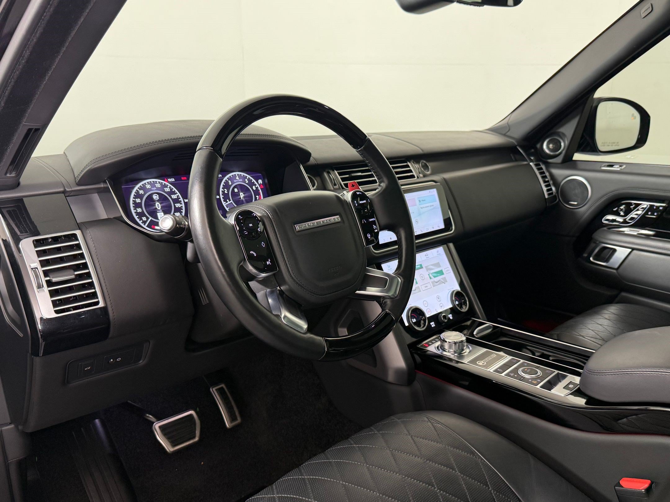 Used 2021 Land Rover Range Rover SV Autobiography Dynamic AWD/4WD image 4