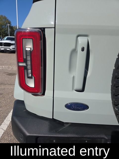 Used 2023 Ford Bronco Outer Banks image 27