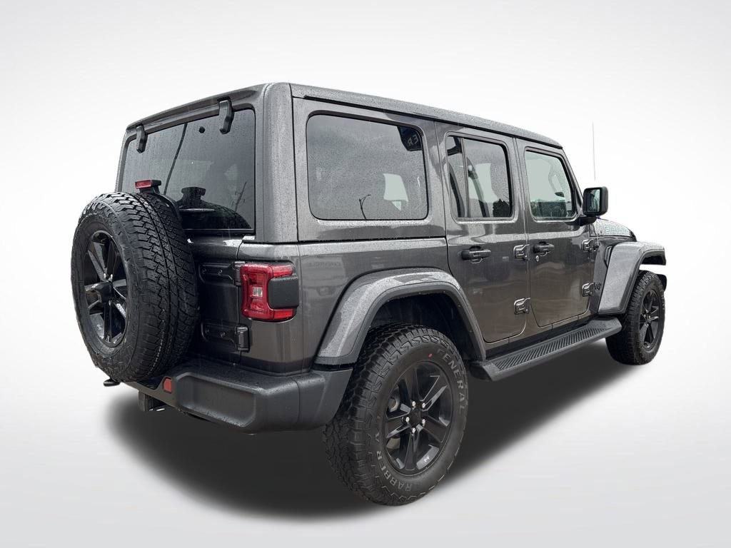 Used 2022 Jeep Wrangler Unlimited Sahara image 7