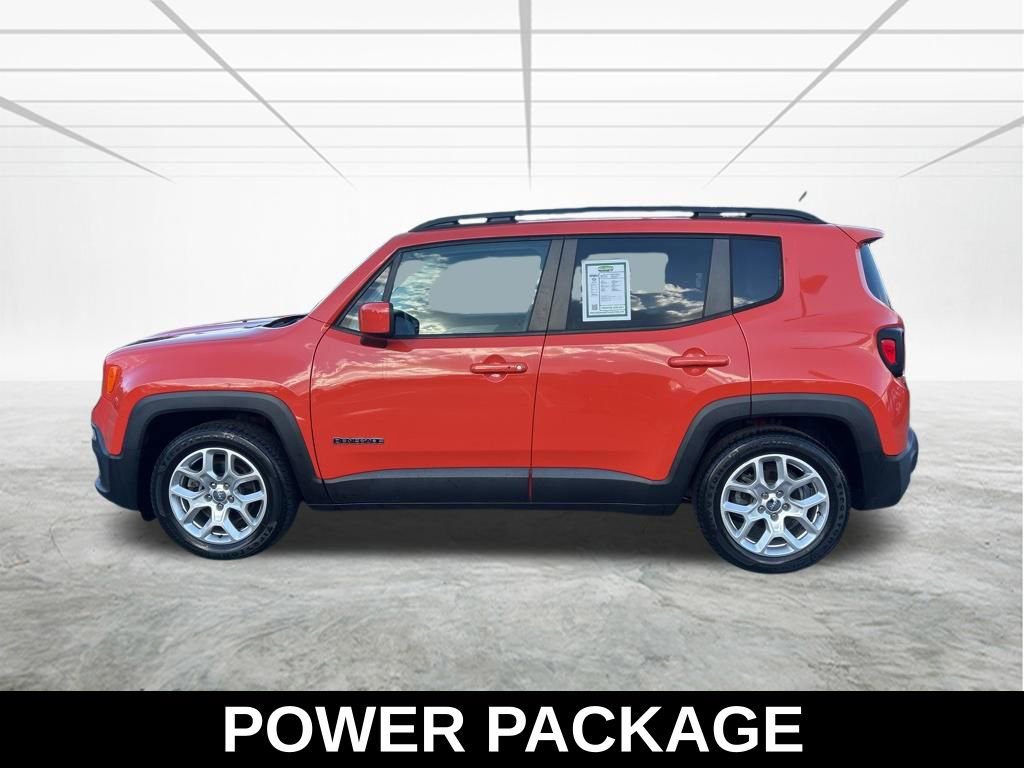 Used 2017 Jeep Renegade Latitude w/ Safety & Security Group image 8