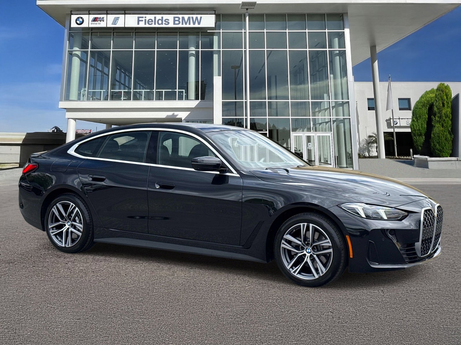 Used 2025 BMW 430i w/ Premium Package RWD image 1