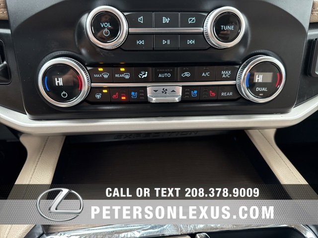 Used 2023 Ford Expedition Max Limited image 14