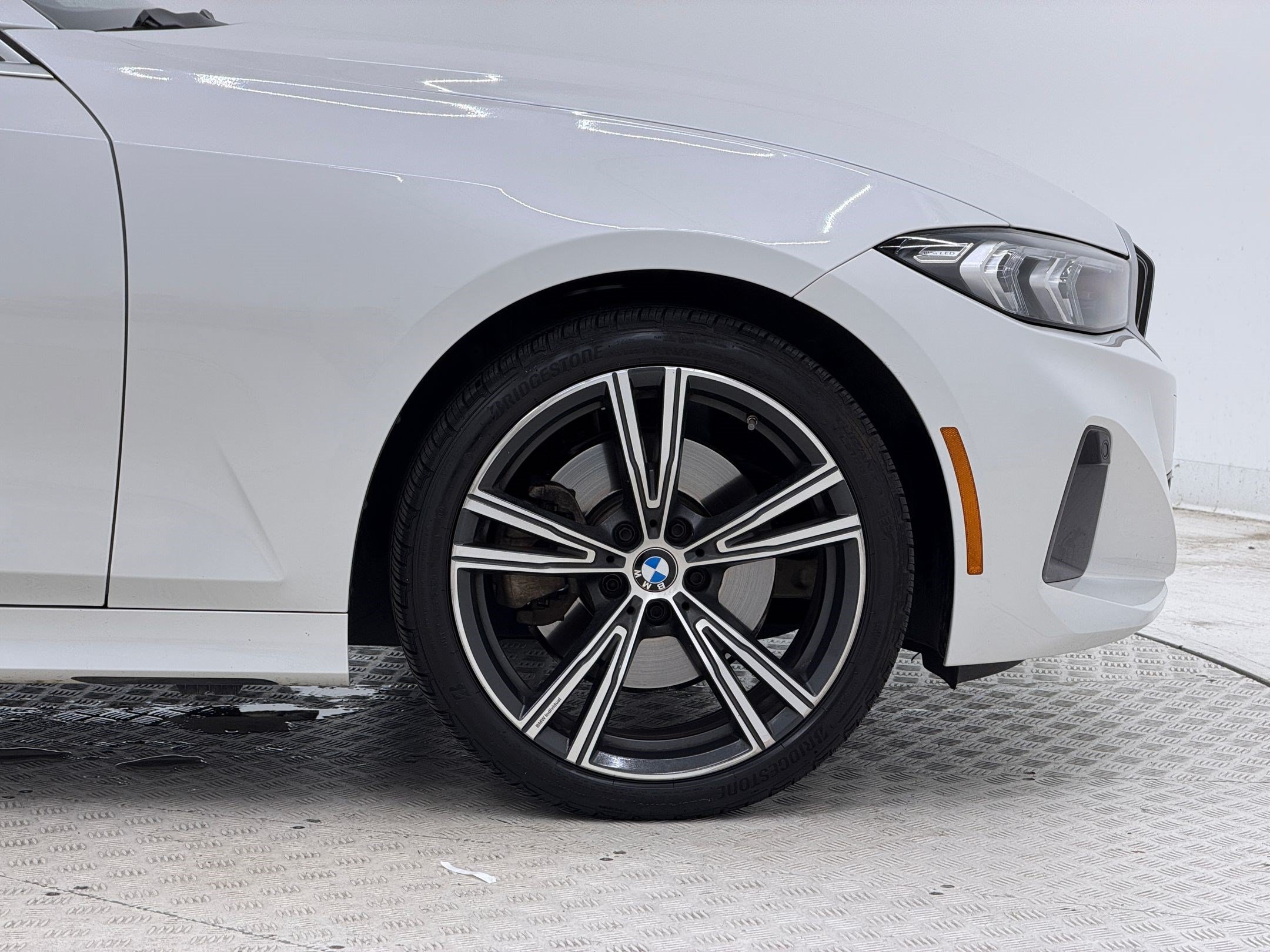 Certified 2024 BMW 330i Sedan w/ Convenience Package RWD image 13