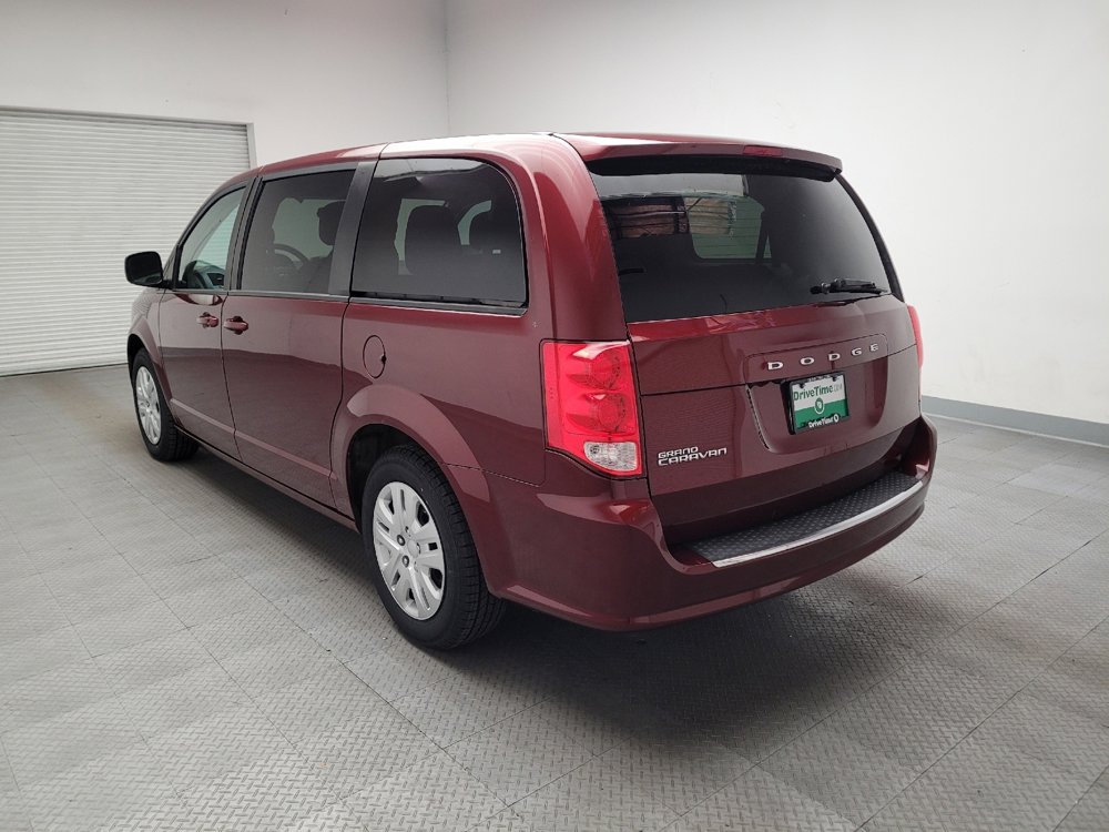 Used 2018 Dodge Grand Caravan SE image 5