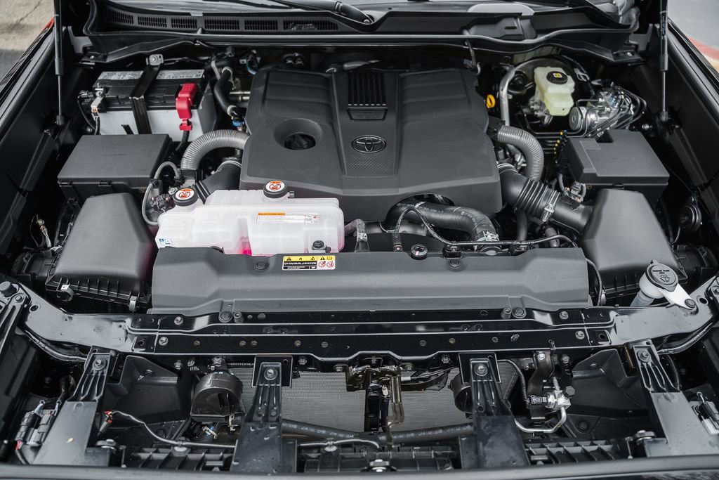 New 2026 Toyota Tundra SR5 image 18