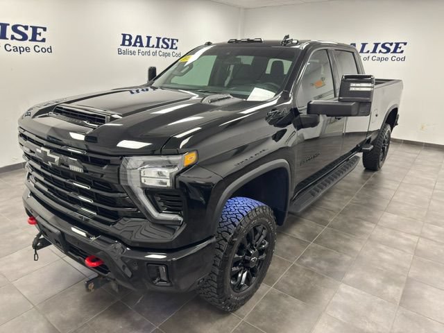 Used 2026 Chevrolet Silverado 3500 LTZ w/ LTZ Plus Package AWD/4WD image 11