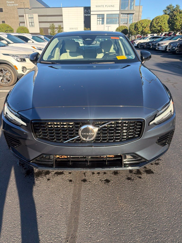 Certified 2024 Volvo S60 T8 Plus w/ Climate Package AWD/4WD image 5