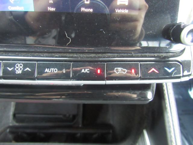 Used 2024 Jeep Wagoneer Series II w/ Flexible Seating Group image 53