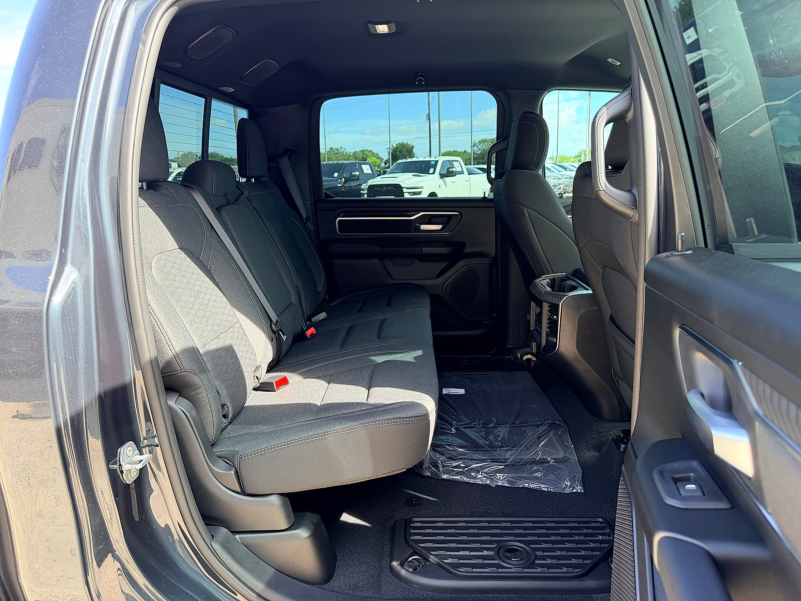 New 2026 RAM 1500 Lone Star AWD/4WD image 15