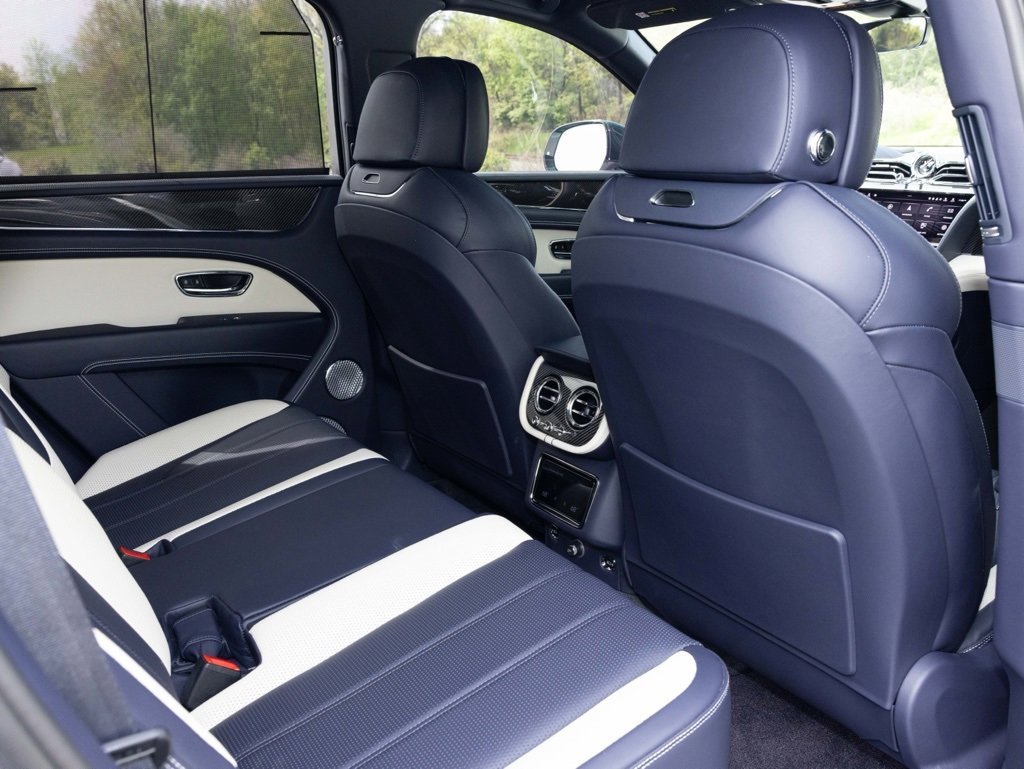 Used 2023 Bentley Bentayga image 52