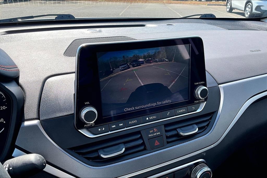 Used 2023 Nissan Altima 2.5 SR image 14