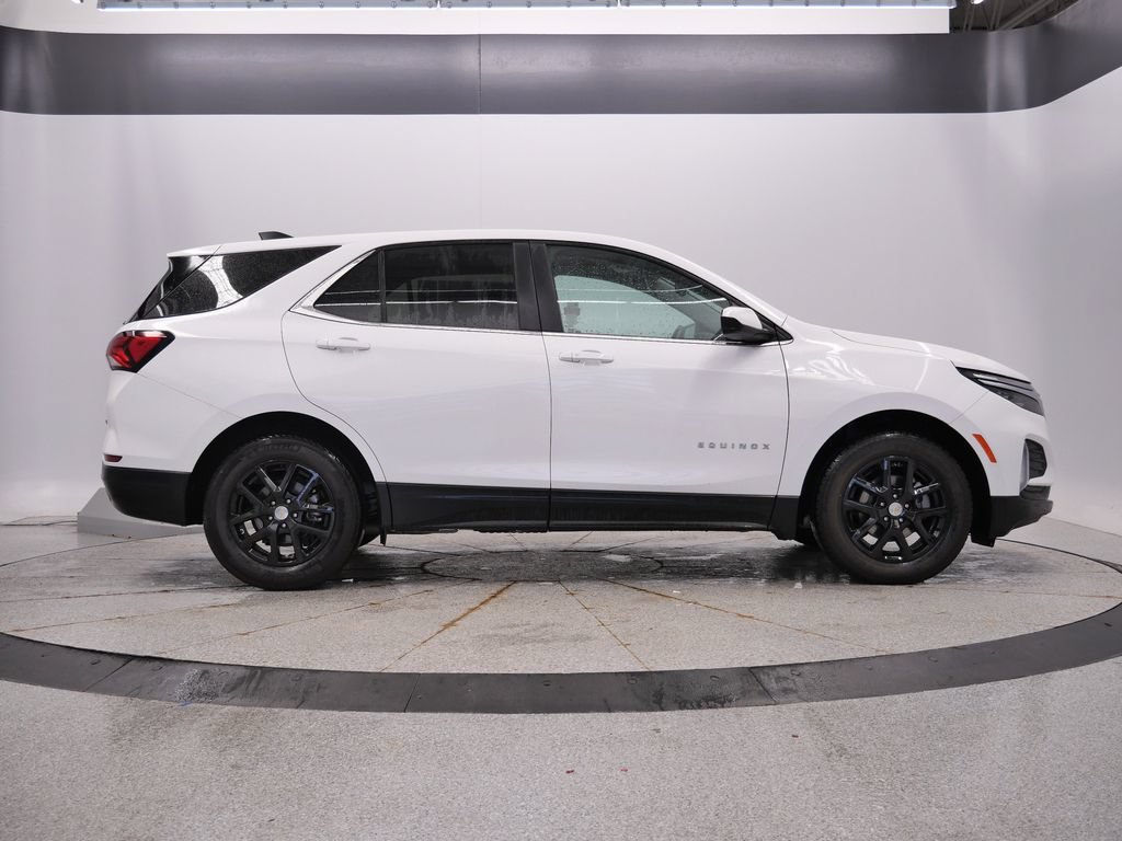 Used 2023 Chevrolet Equinox LT FWD image 8