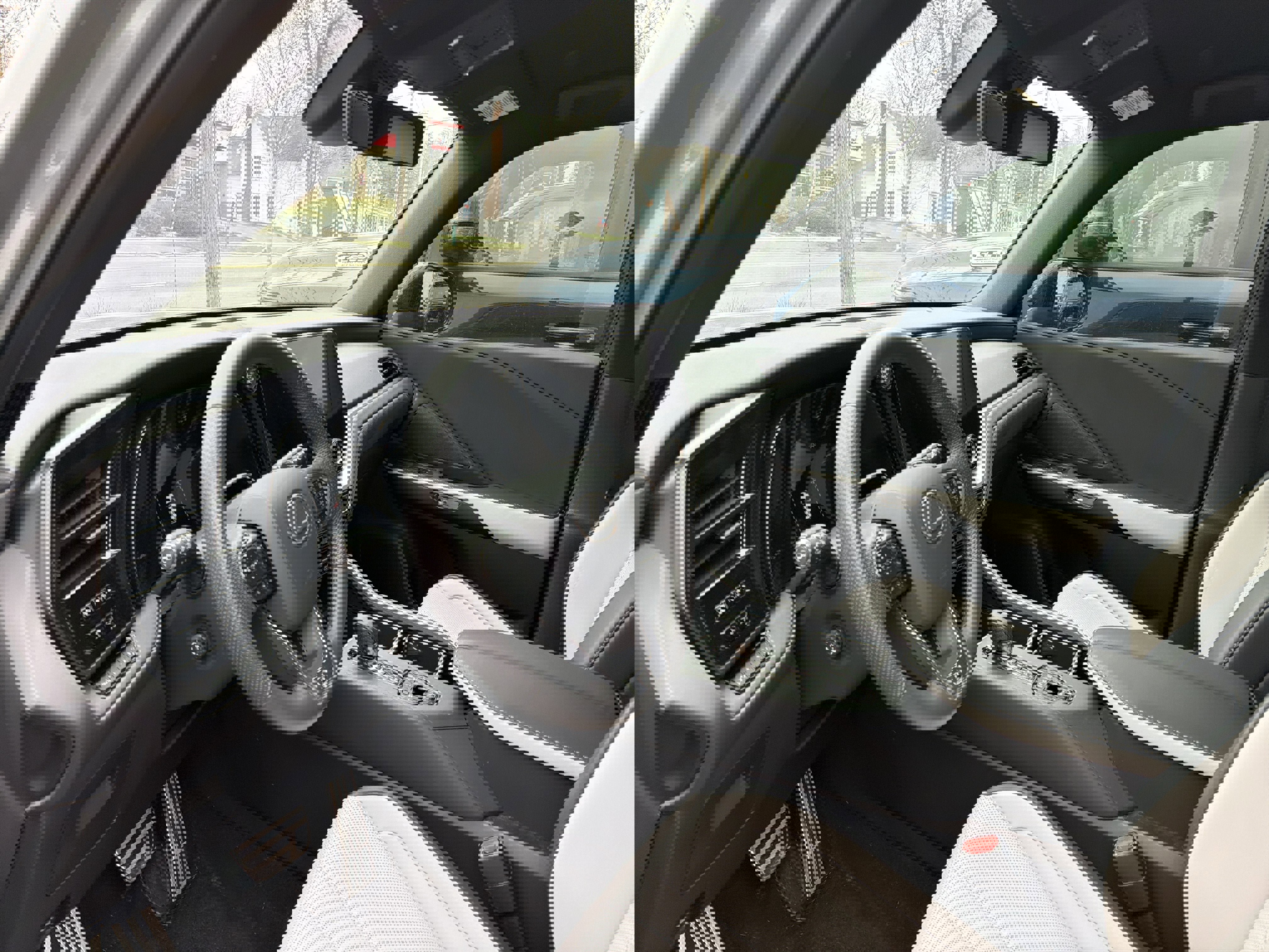 Used 2025 Lexus TX 500h AWD w/ Technology Package image 8