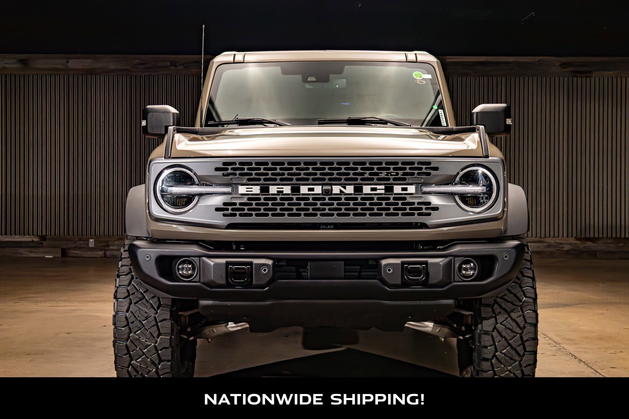 Used 2025 Ford Bronco Badlands AWD/4WD image 4