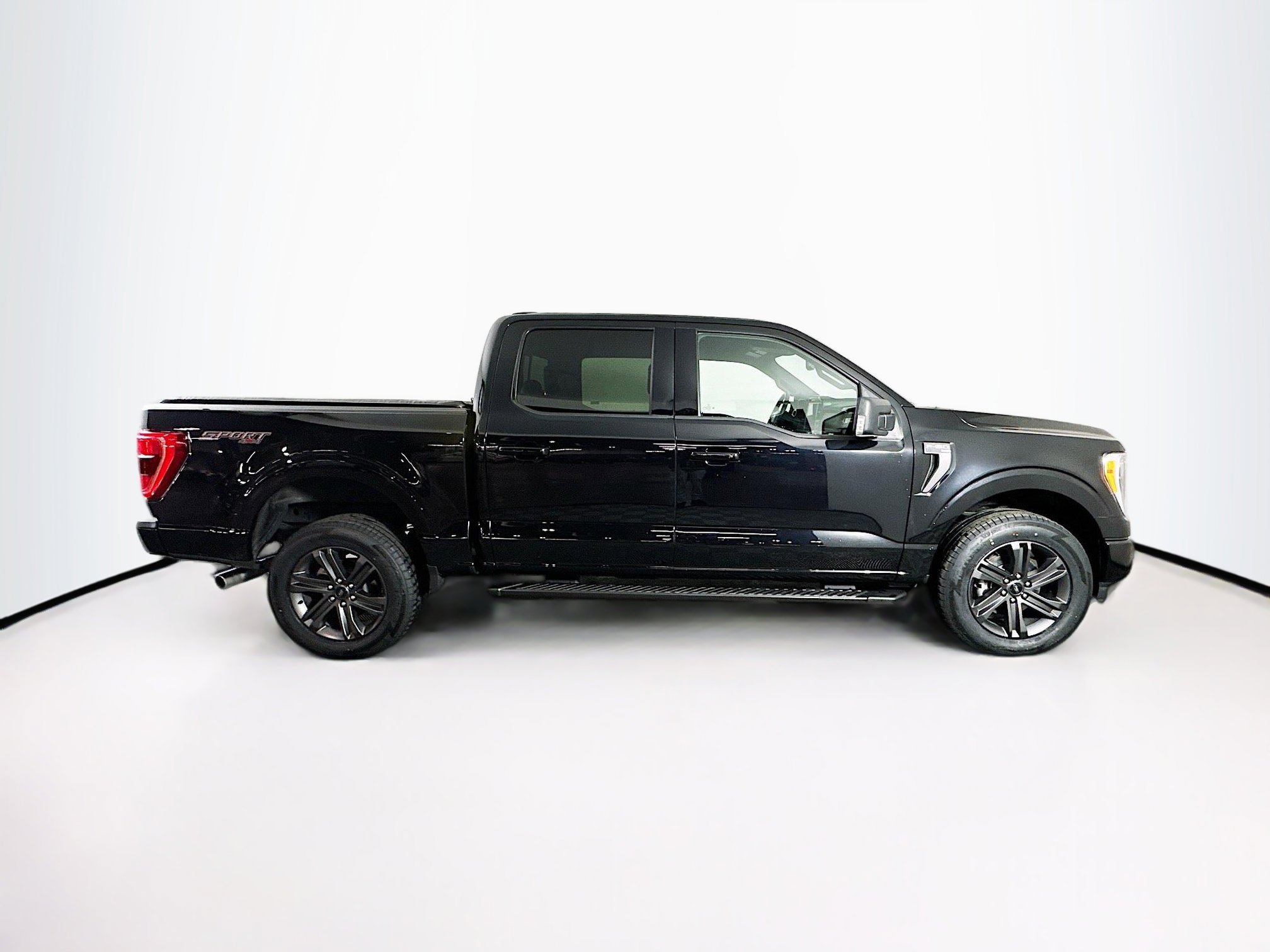 Used 2023 Ford F150 XLT w/ Equipment Group 302A High image 10