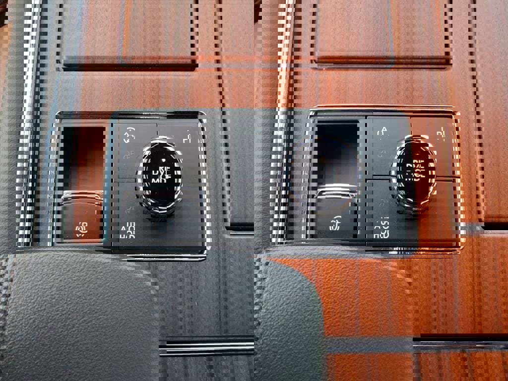 Used 2024 Lincoln Navigator Reserve image 18