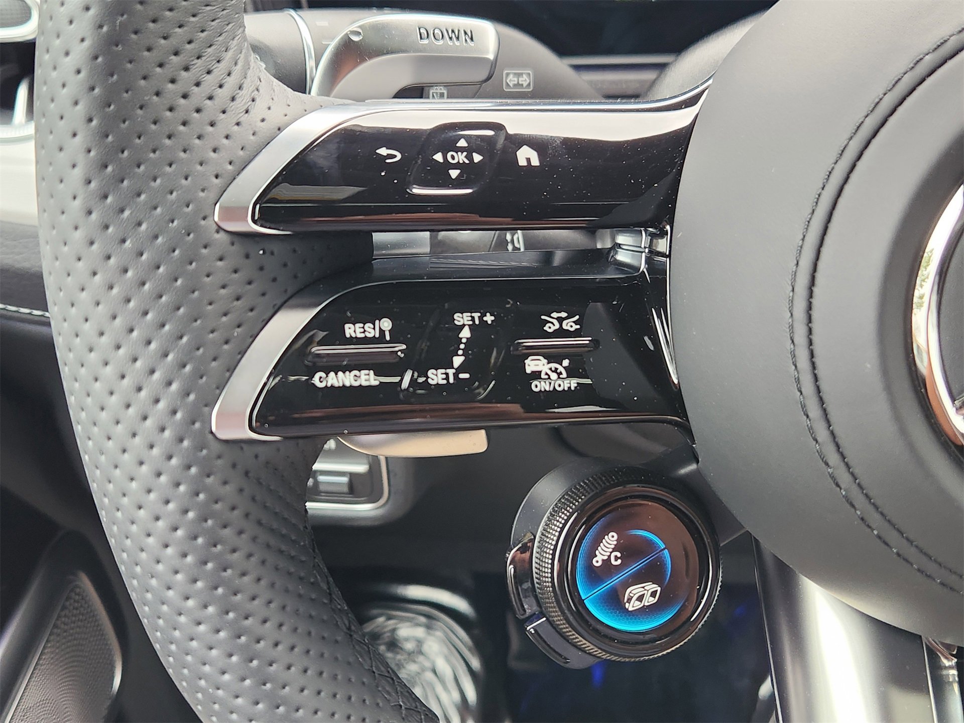 Used 2025 Mercedes-Benz G 63 AMG 4MATIC image 28