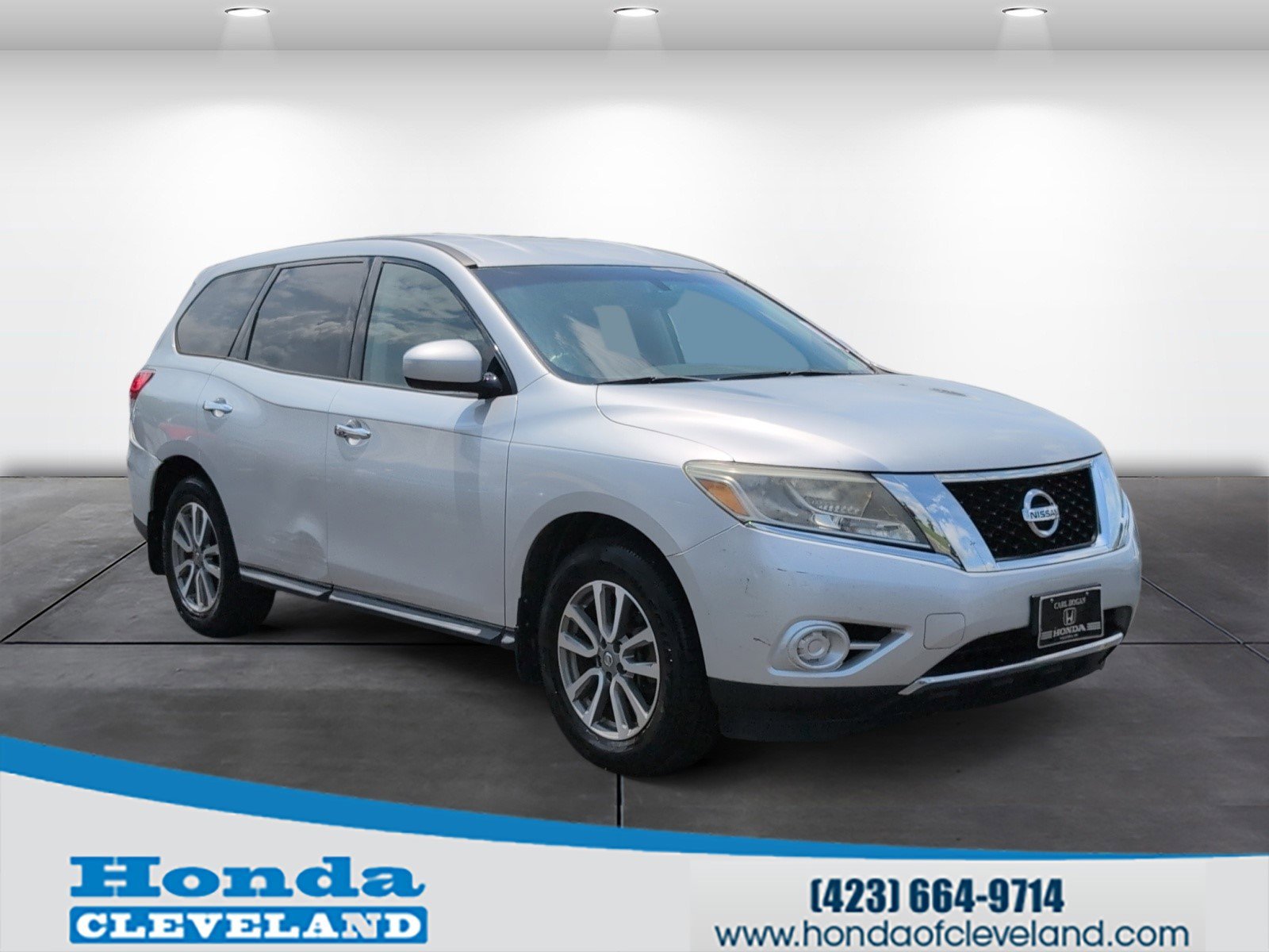 Used 2014 Nissan Pathfinder S FWD video 1