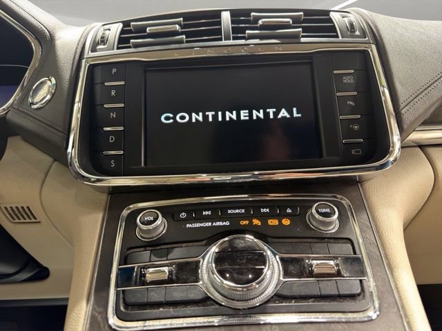 Used 2017 Lincoln Continental Reserve w/ Luxury Package AWD/4WD image 18