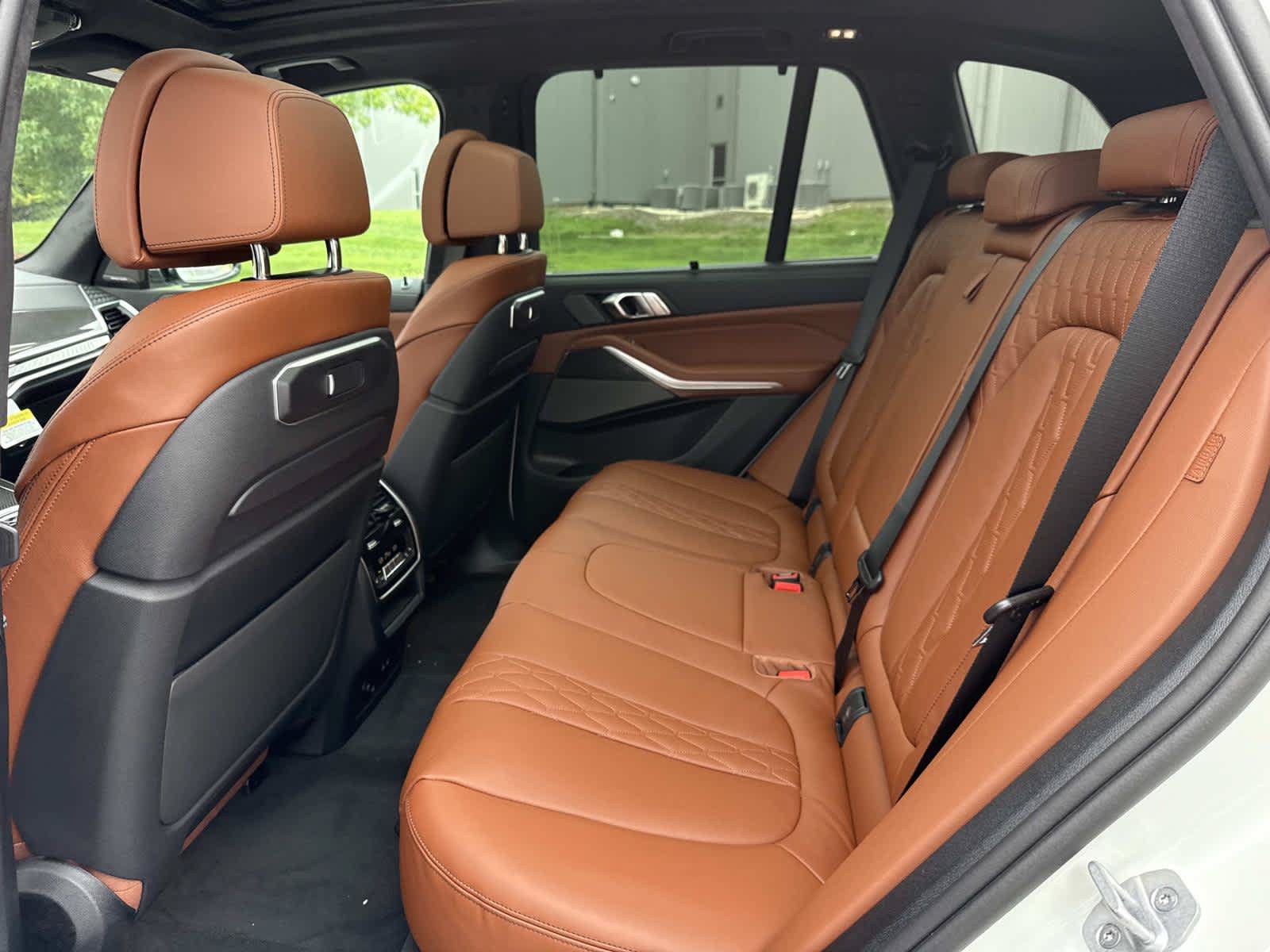 New 2026 BMW X5 M60i AWD/4WD image 15