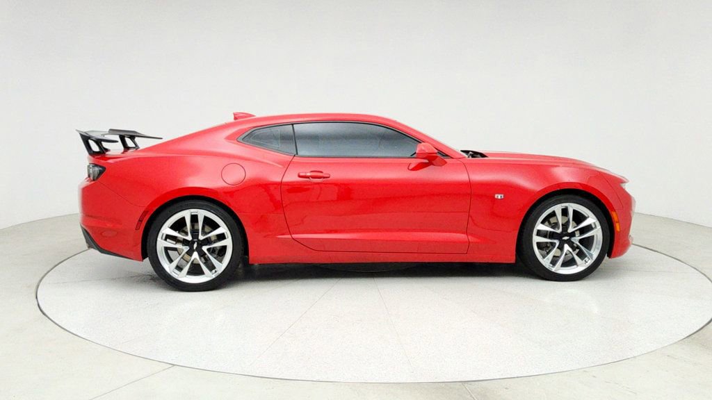 Used 2024 Chevrolet Camaro LT w/ RS Package image 4