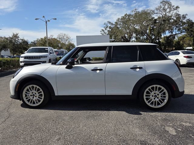 New 2026 MINI Cooper 4-Door Hardtop FWD image 4