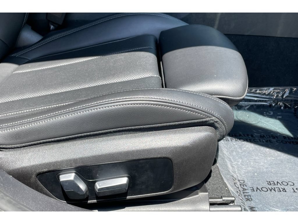 Used 2022 BMW M340i w/ Driving Assistance Package RWD image 21