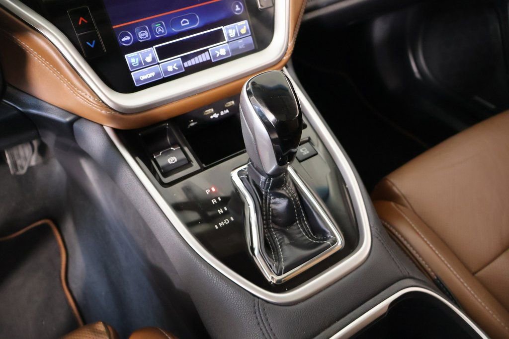 Used 2022 Subaru Outback Touring XT image 10