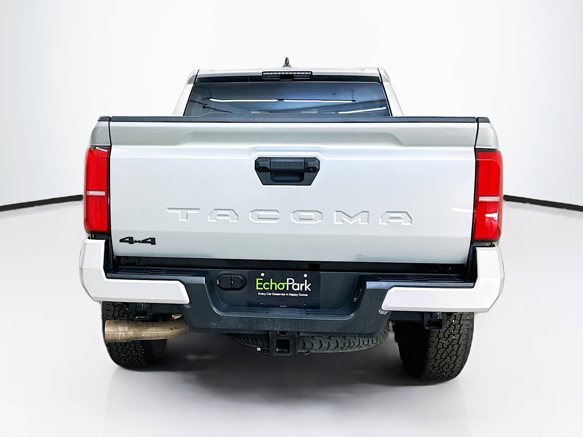 Used 2025 Toyota Tacoma TRD Off-Road AWD/4WD image 7