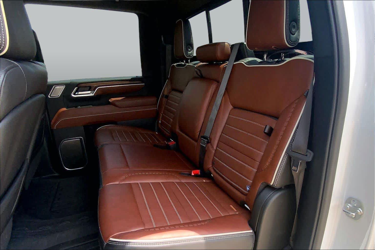 Certified 2025 GMC Sierra 2500 Denali Ultimate AWD/4WD image 20