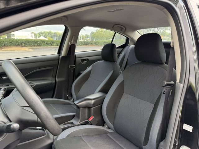 Used 2024 Nissan Versa SV FWD image 2