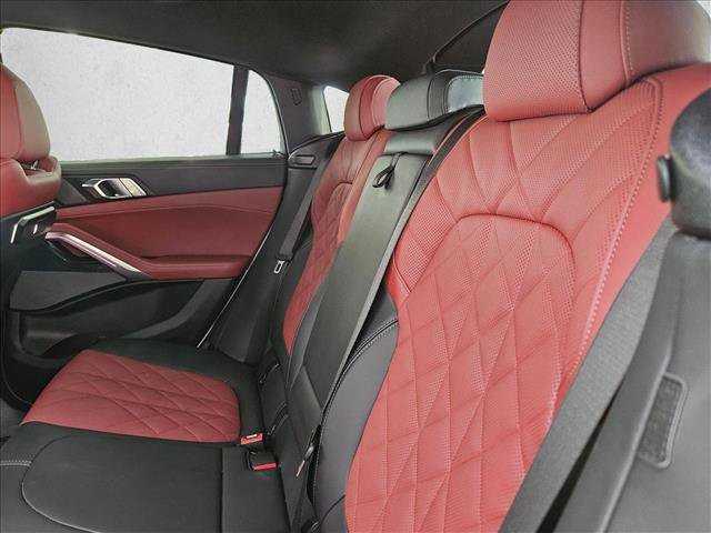 Used 2025 BMW X6 xDrive40i AWD/4WD image 22