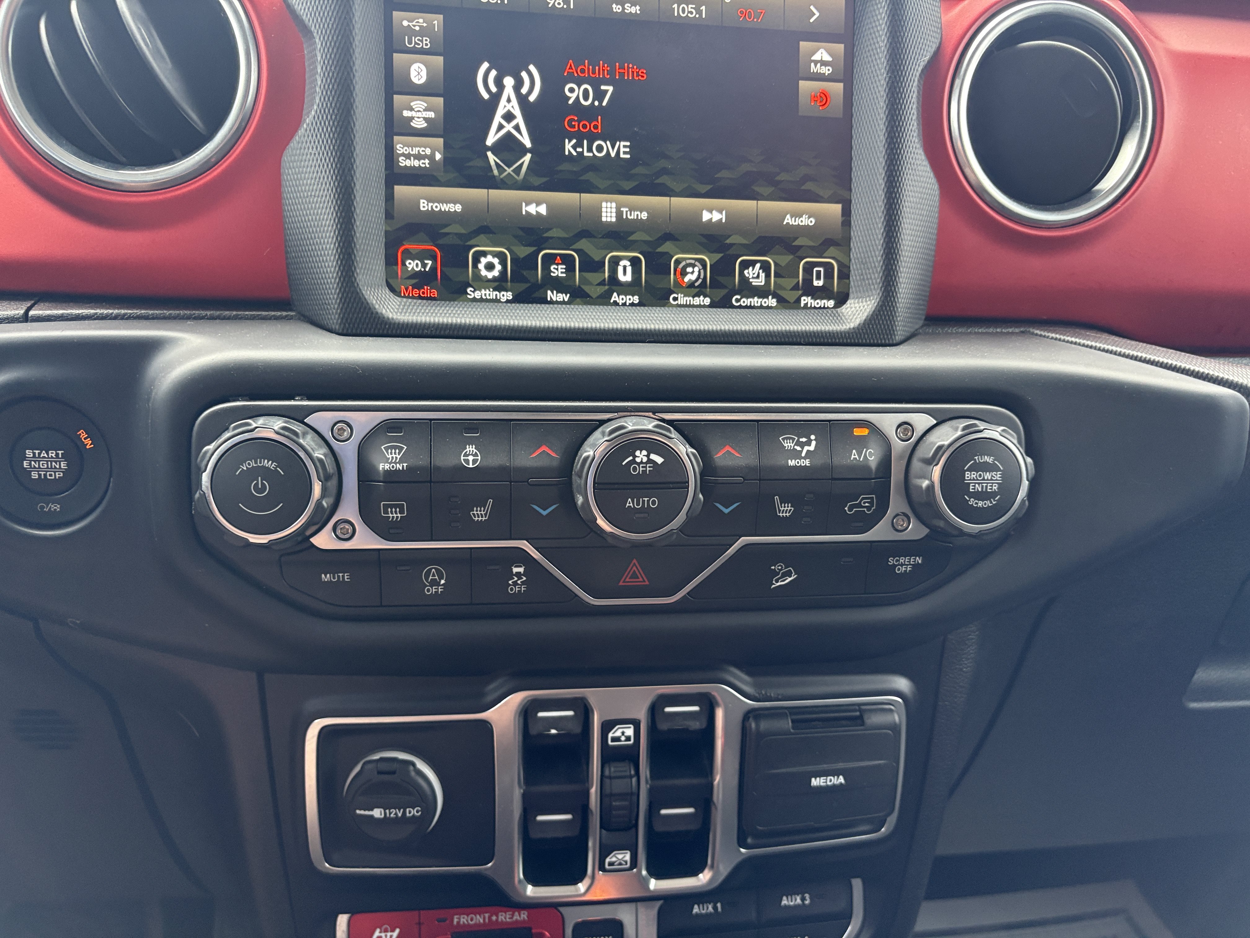 Used 2020 Jeep Wrangler Unlimited Rubicon AWD/4WD image 17