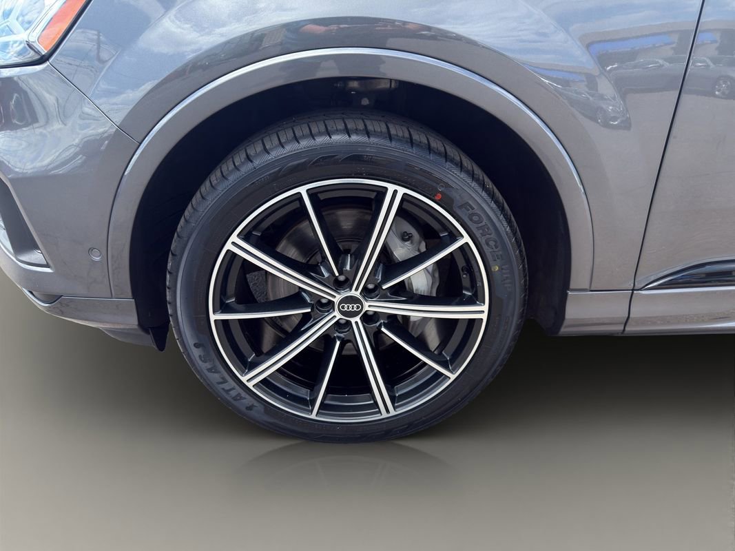 Used 2021 Audi Q7 3.0T Premium Plus w/ Executive Package AWD/4WD image 21