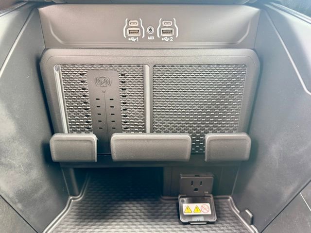 New 2026 RAM 1500 Laramie w/ Sport Appearance Package image 30