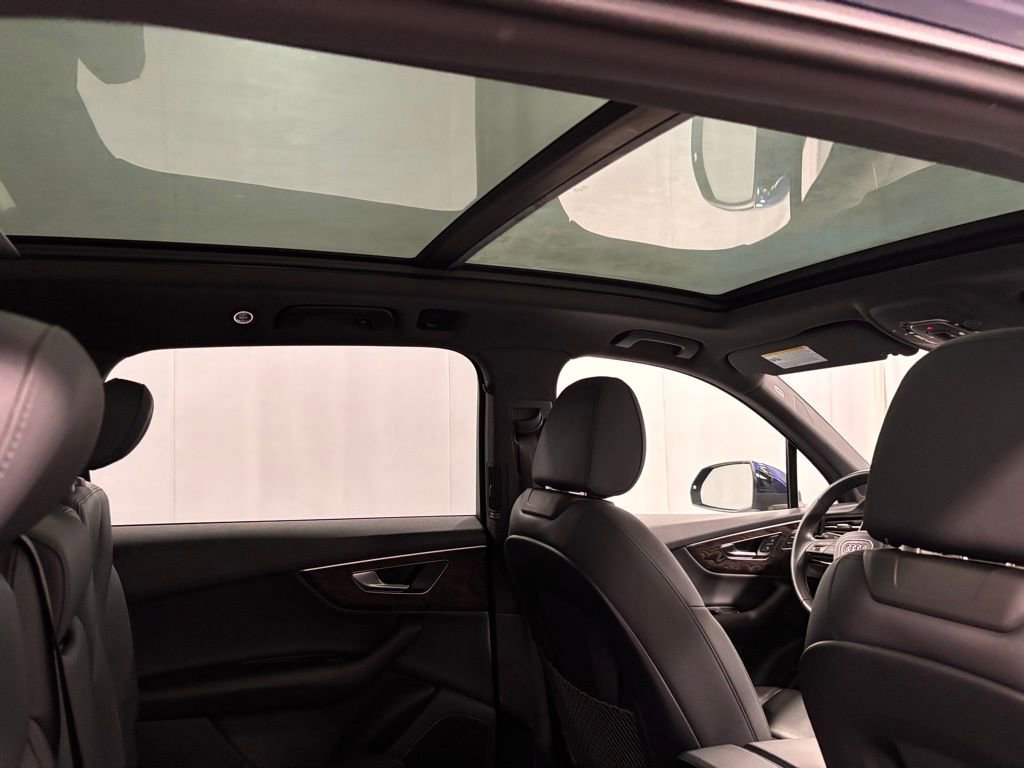 Used 2021 Audi Q7 2.0T Premium Plus image 25