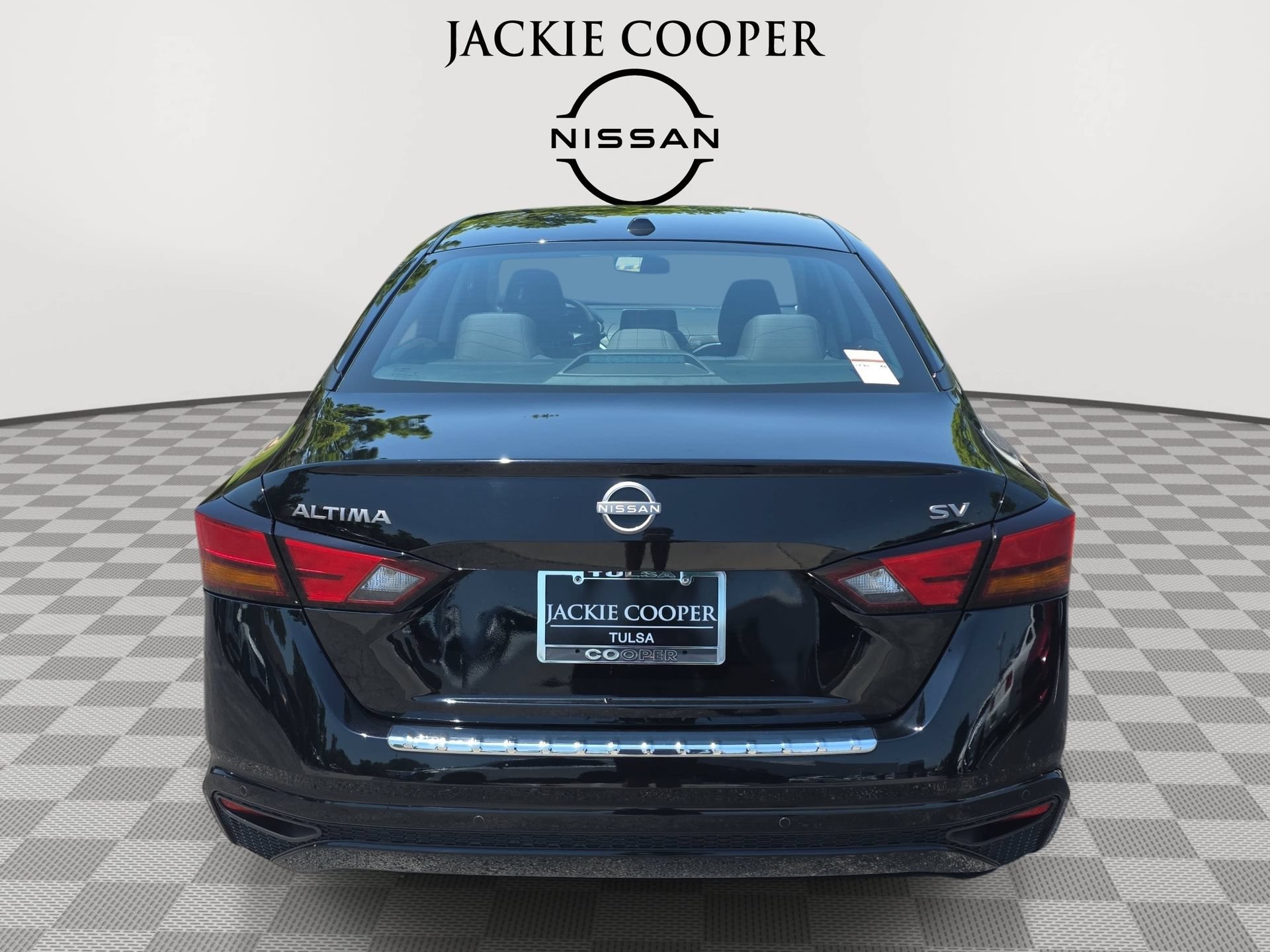 Used 2023 Nissan Altima 2.5 SV FWD image 6