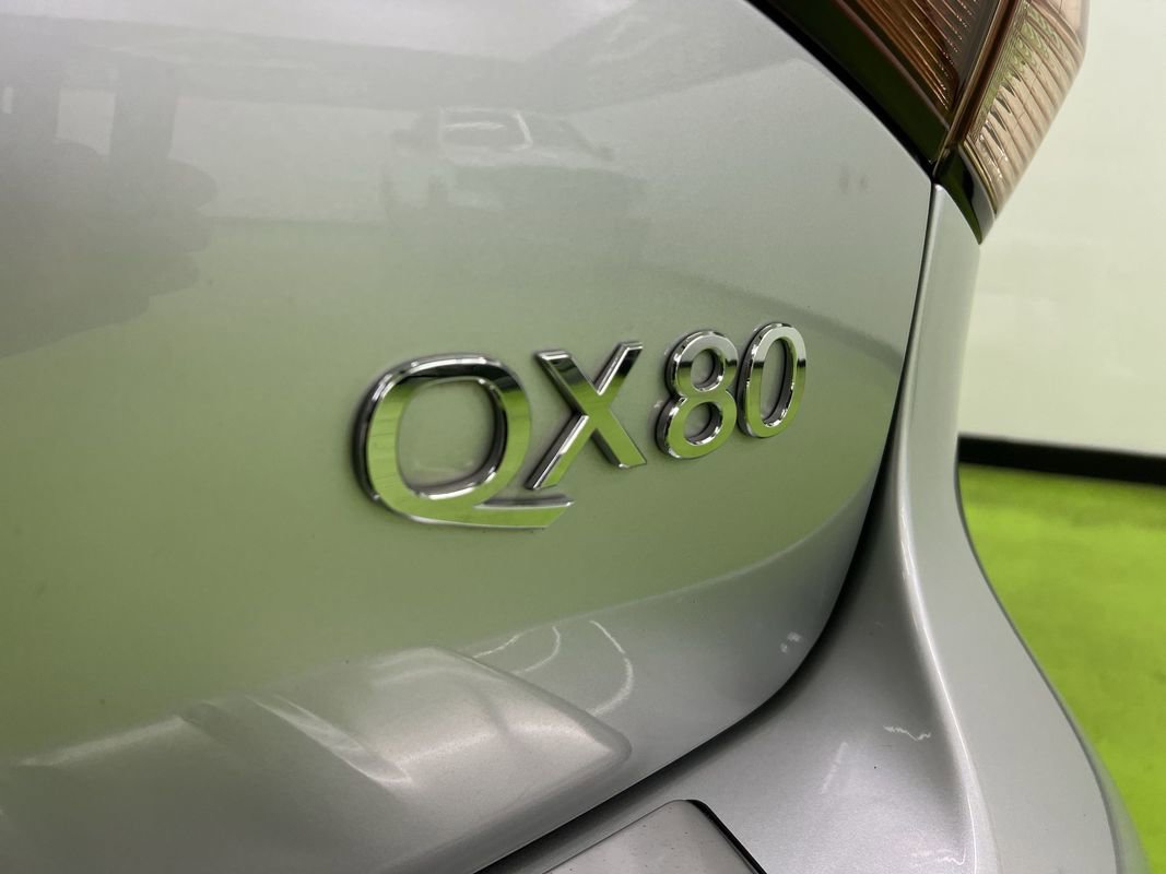 Used 2017 INFINITI QX80 4WD w/ Driver Assistance Package image 13