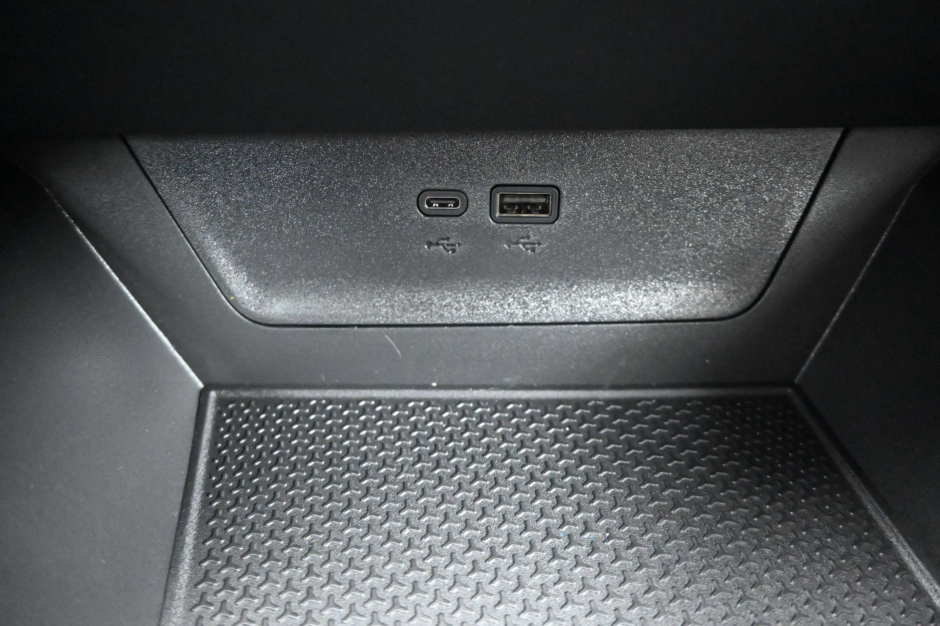New 2027 Chevrolet Equinox RS AWD/4WD image 22